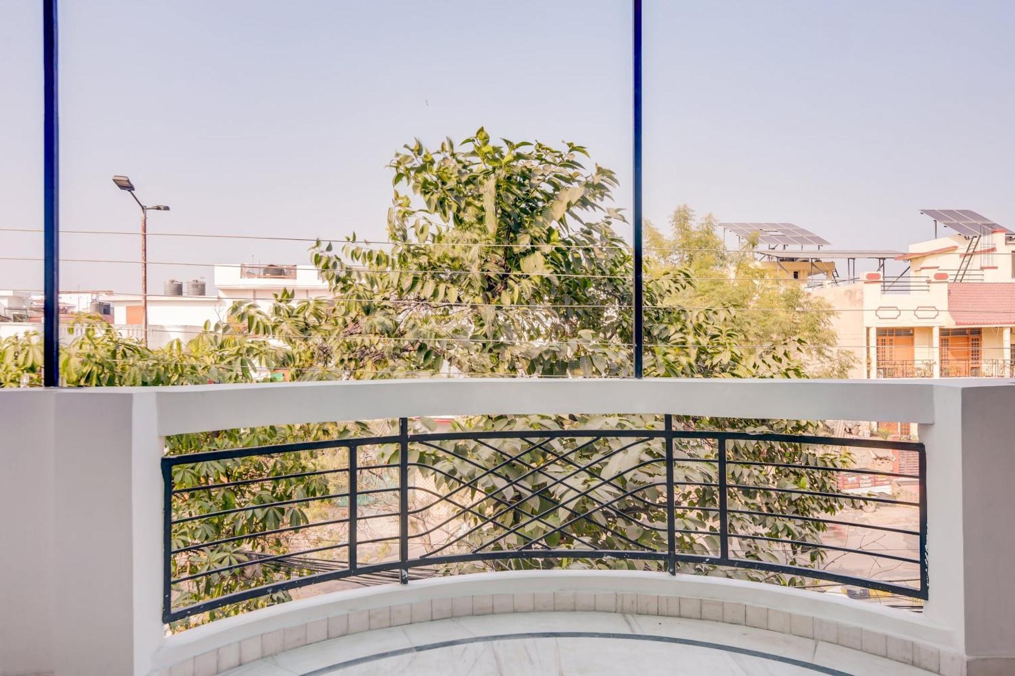 Hotel O Vimal Vatika Lucknow Dış mekan fotoğraf